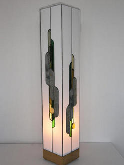 light on oak base with slate, new jade stones, green stripes, pattern on all four sides