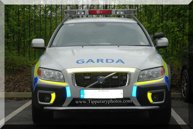 Garda Regional Response Volvo XC70