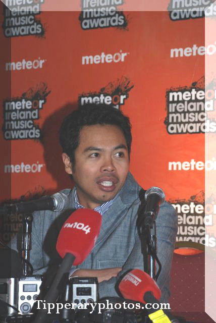 Dougie Mandagi - The Temper Trap