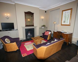 Sitting room with real fire