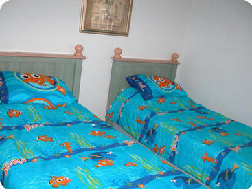 Nemo Themed Twin Bedroom