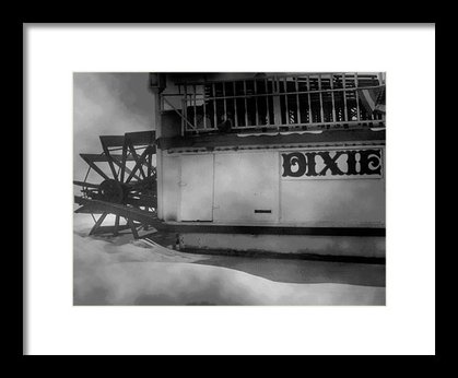"Dixie Boat Storm"