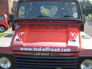Land Rover Bonnet