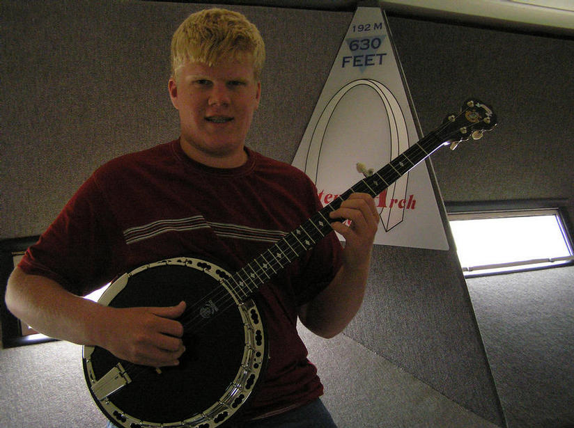 Could this be the first banjo at the top of the St. Louis Arch?