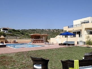 Villa proteus