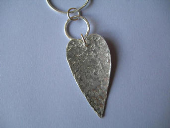 Heart pendant