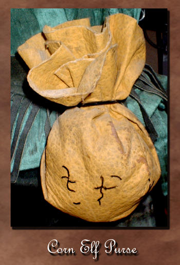 Corn Elf Purse pic.