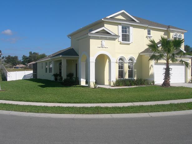 THIS PRIVATE CORNER LOT HAS WONDERFUL PANORAMIC VIEWS !!