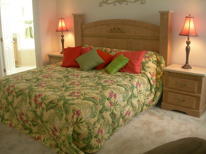 AMERICAN KING SIZE BED! TRY IT FOR SIZE