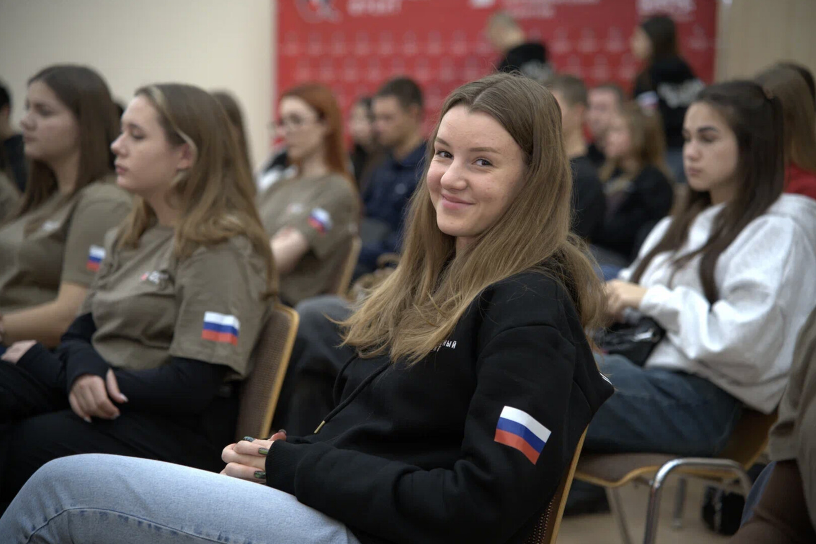 On the eve of National Unity Day - the Youth  of the People's Front - strengthened team  spirit in the DPR