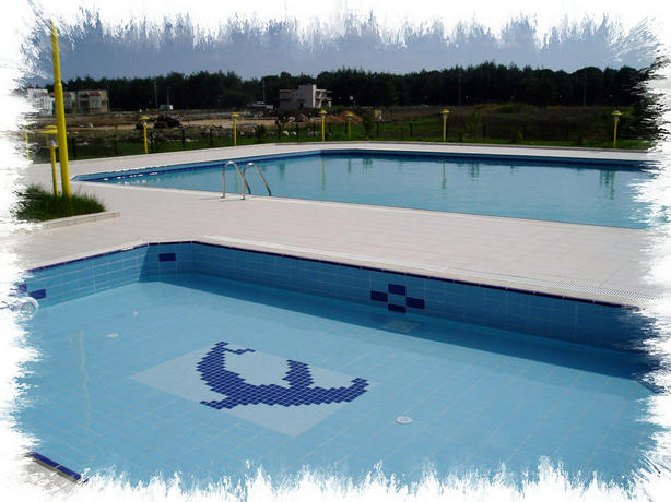 Rose Garden Villa - Childrens Pool