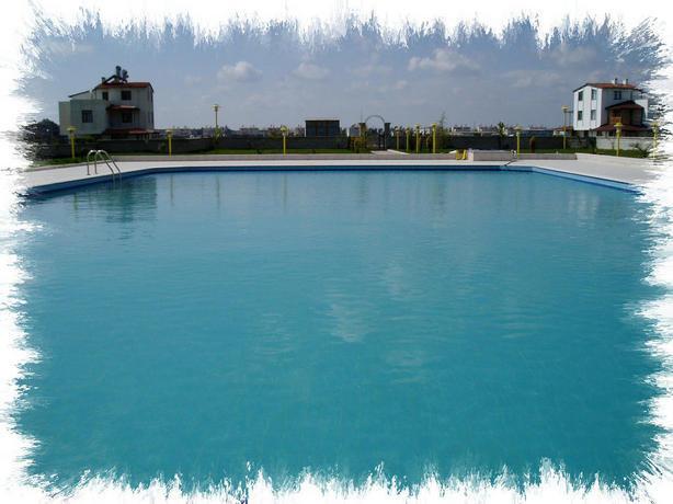 Rose Garden Villas Pool