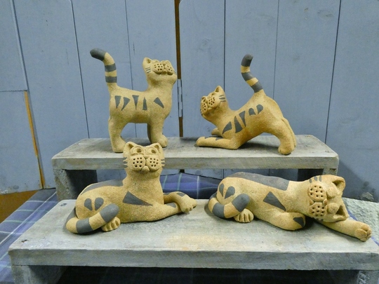 SMALL MEHTIL MOGGIES IN STOCK