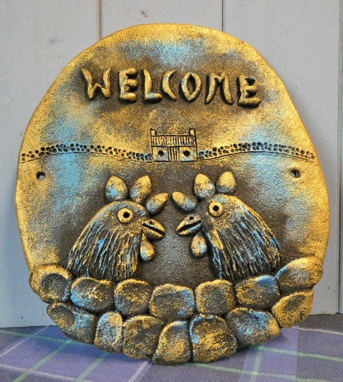 Welcome hens in Blue and Gold