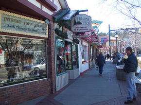 Elkhorn Ave