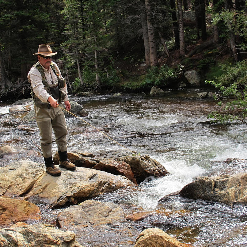 Fly Fishing - Bear Paw Cabin on the River