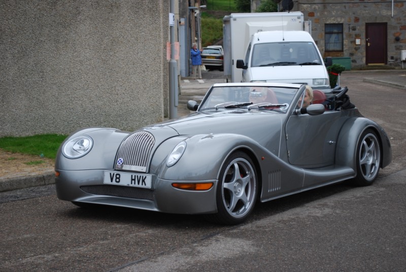 One of the many classic cars that attended (copyright Peter Charlesworth)