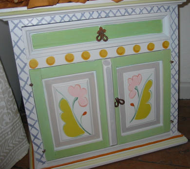 Bloomsbury Cupboard