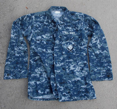 US Navy digital shirt