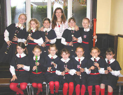 Fairholme Preparatory School recorder consort:descant,treble,tenor&bass recorders rehearse for the Christmas performance!(November 2005)